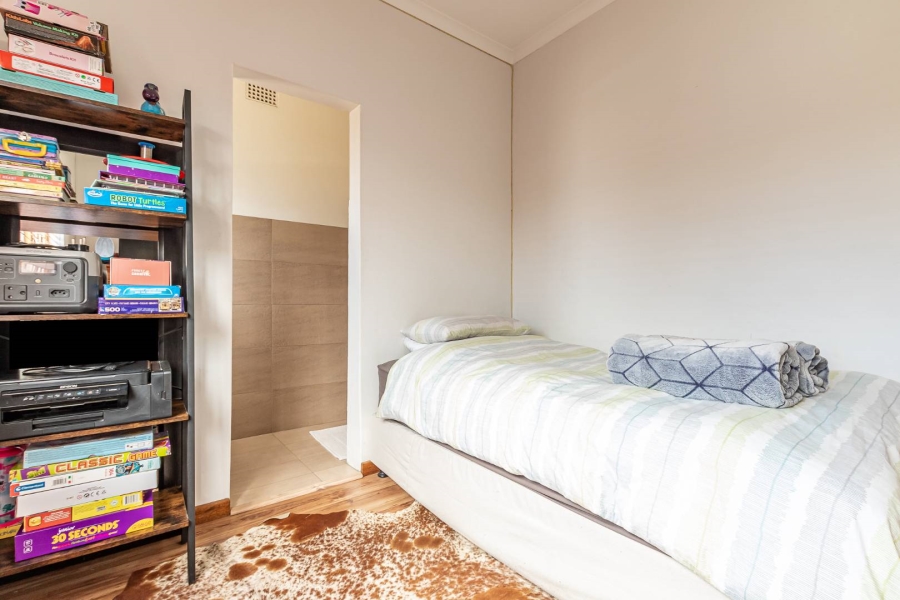 To Let 3 Bedroom Property for Rent in Claremont Western Cape
